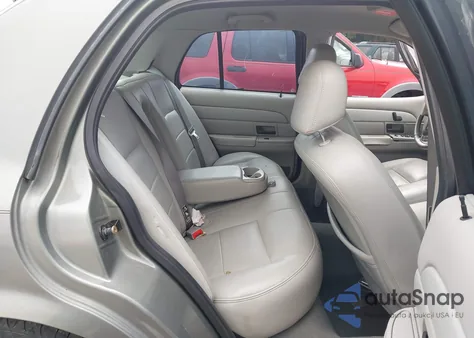 2003 Ford Crown Victoria Lx из США, поврежденный, VIN 2FAFP74W13X157769